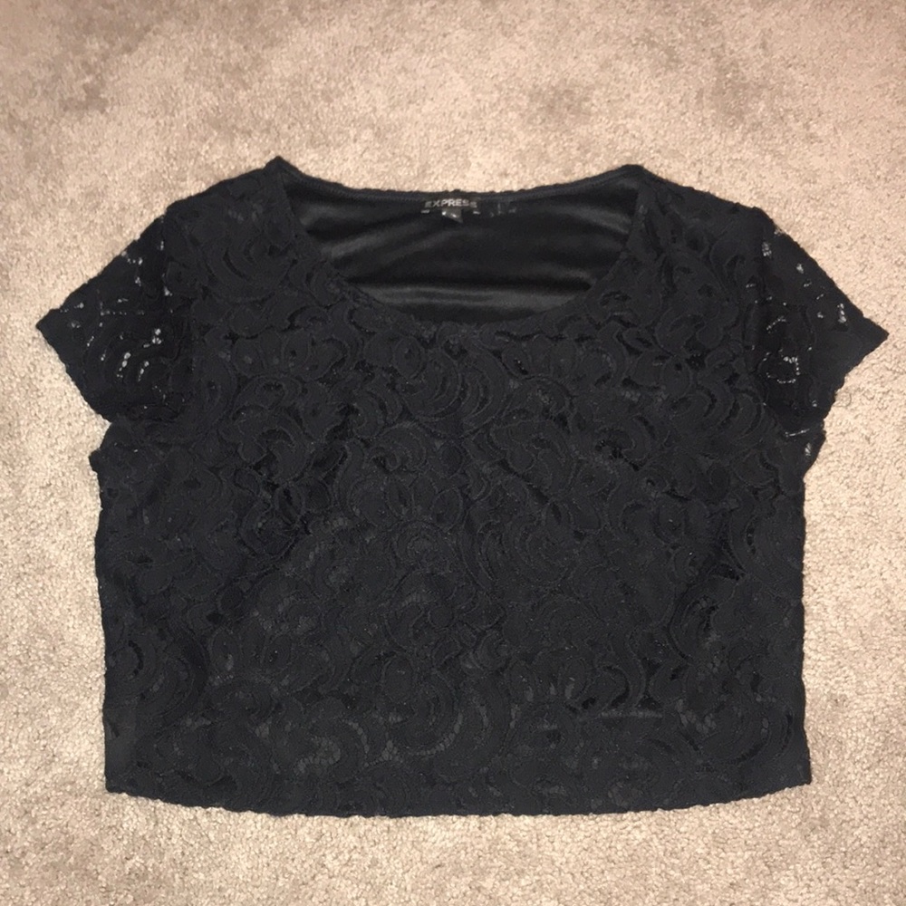 Black Lace Crop Top 🖤